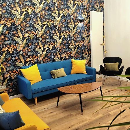 Brand New Camelia Room With Private Bathroom Bryssel Exteriör bild