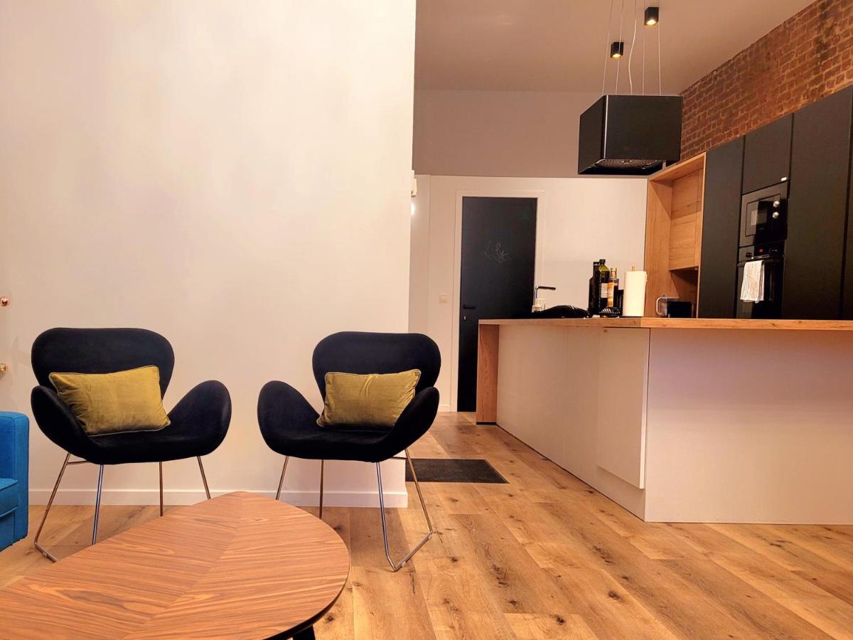 Brand New Camelia Room With Private Bathroom Bryssel Exteriör bild